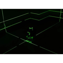 เลเซอร์วัดระดับมืออาชีพ 16 เส้น 4D 360 องศา แสงสีเขียว ระยะ 25 เมตร มาตรฐาน IP54 พร้อมอุปกรณ์เสริม BIGSTREN BIGSTREN-18763