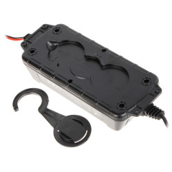 เครื่องชาร์จแบตเตอรี่อัจฉริยะ 12V 24V AGM เจล ไมโครโปรเซสเซอร์ 8A LCD IP65 MW POWER MW-SC8E