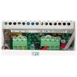 Buffrad switchad strömförsörjning 12V 7A för larmsystem och CCTV-kameror UPS i metallhölje PULSAR HPSB-12V7A-C