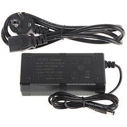 産業用PoEスイッチ 2x Gigabit Ethernet RJ45 + 1x SFP Uplink 802.3at/af 52V DC 電源アダプター付属 Delta SPS-2P/1SFP