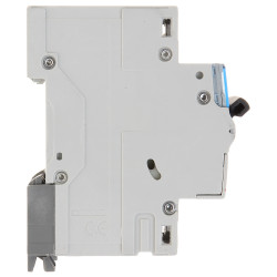 Dreiphasiger Leitungsschutzschalter 63A Charakteristik C Sicherung S303 Installationsschalter DIN-Schiene TS-35 LEGRAND LE-40355