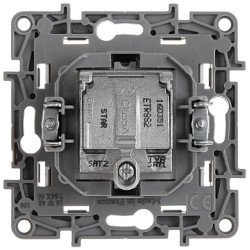 שקע קצה R-TV + 2xSAT Niloe מותקן סמוי לבן אביזרי אנטנה לוויינית LEGRAND LE-764566