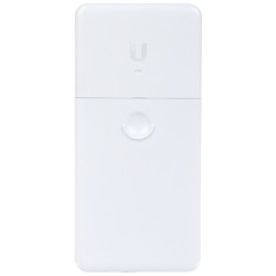 Kültéri 4 portos Gigabit Passive PoE 24V Passthrough Switch időjárásálló házban UBIQUITI NANOSWITCH