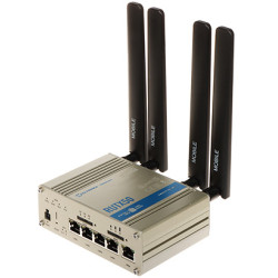 5G prístupový bod a Dual SIM Wi-Fi 5 router 2.4 GHz 5 GHz 867 Mb/s Teltonika RUTX50