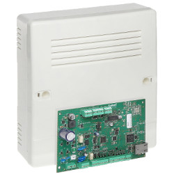VERSA-IP alarmcentral med kabinet SATEL VERSA-IP