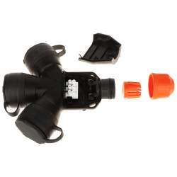 三位便携式插座 250V 16A IP54 IK08 建筑车间用坚固橡胶分线器 Famatel XF188G-EPN