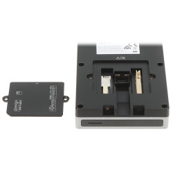 Ελεγκτής πρόσβασης IP WiFi Bluetooth Αναγνώστης RFID 13.56MHz Πληκτρολόγιο Κάμερα 2Mpx SIP 2.0 IK09 IP65 Θυροτηλέφωνο Hikvision 